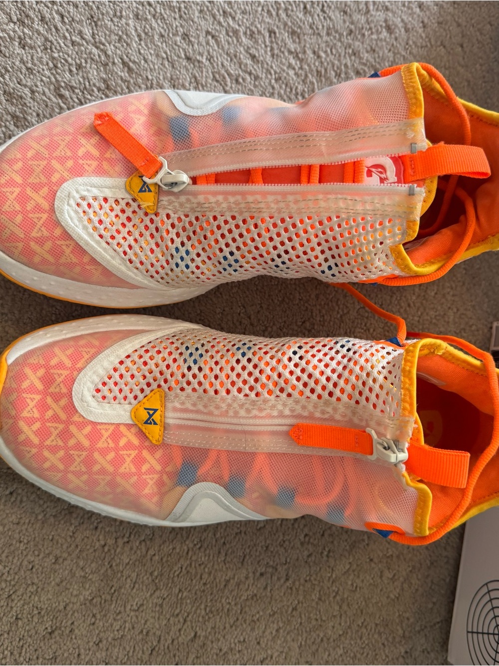 nike mens Paul George Basketball Mesh Zip-Top Sneaker